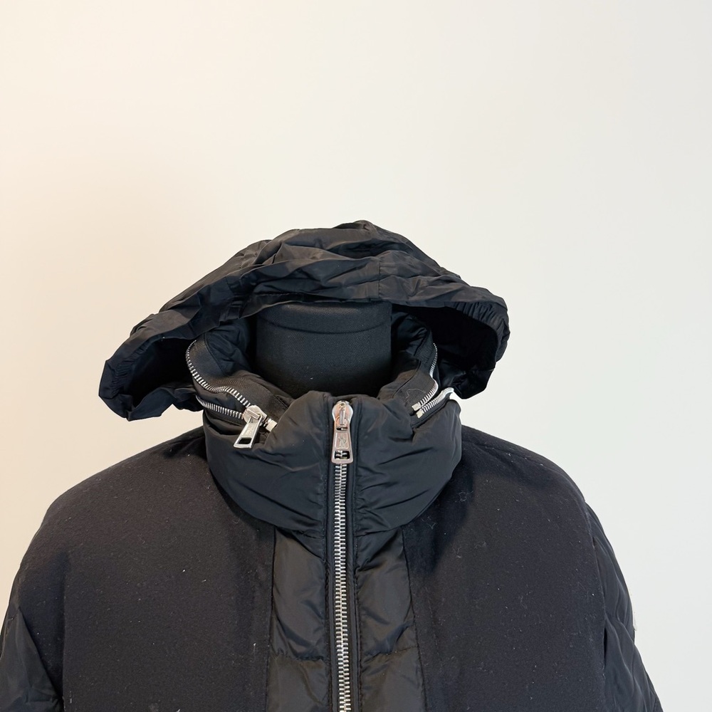 Moncler Dark Puffer Jacket Size 0 (Fits like Small size) JU0012 - Picture 8 of 16